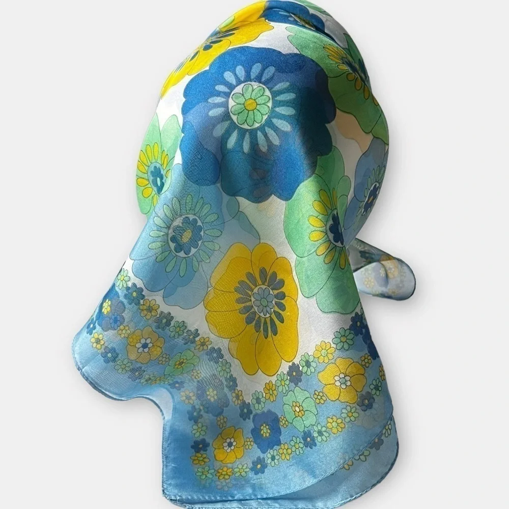 Vintage 60s 70s Floral Scarf Headscarf Neckerchief